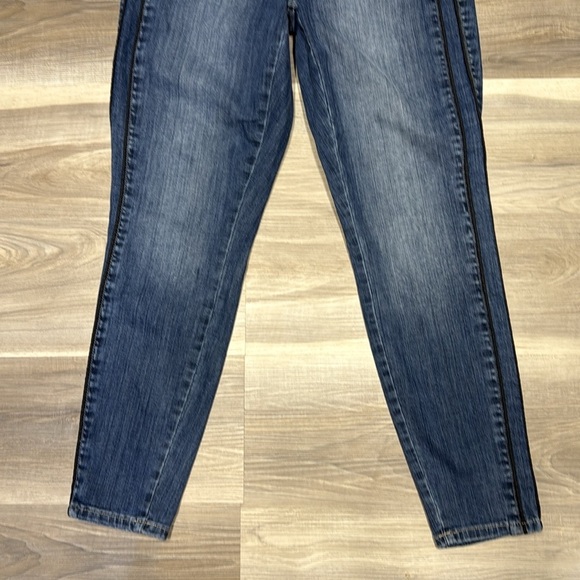 Banana Republic curvy high rise skinny jeans size 28 - Picture 3 of 10